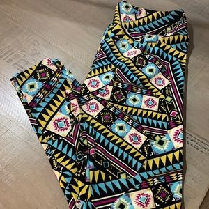 Lularoe leggings Tall&Curvy